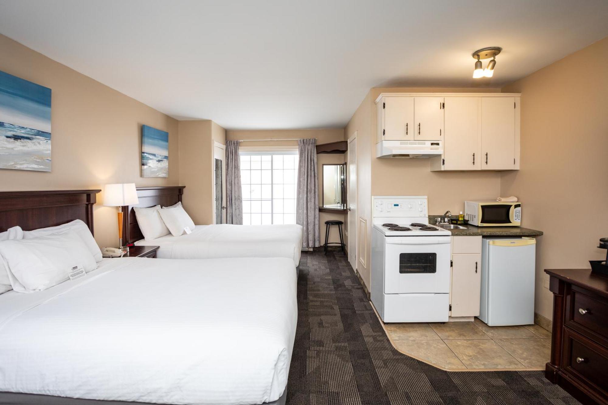 Canadas Best Value Inn & Suites-Шарлоттаун Экстерьер фото